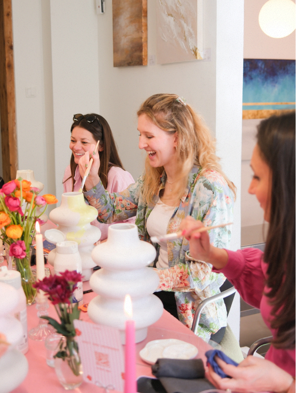 Paint a Vase - Mother’s Day Edition - 10.05. – Bild 6