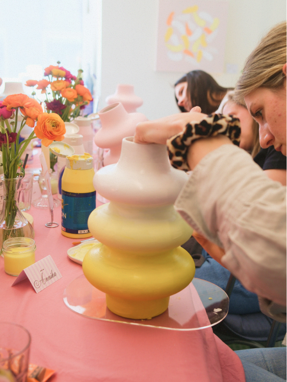 Paint a Vase - Mother’s Day Edition - 10.05. – Bild 5